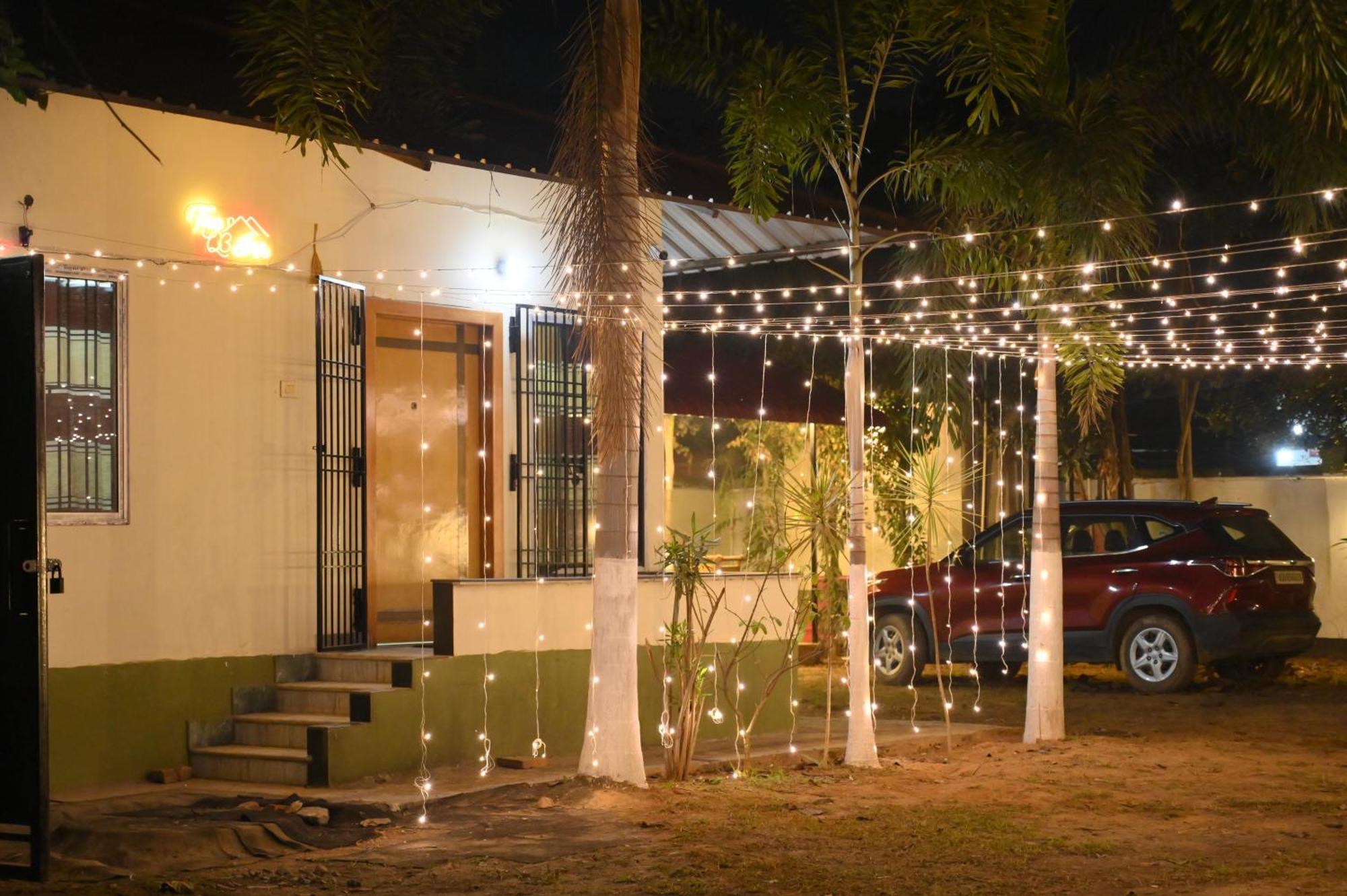 The Q3 Inn Guwahati Dış mekan fotoğraf